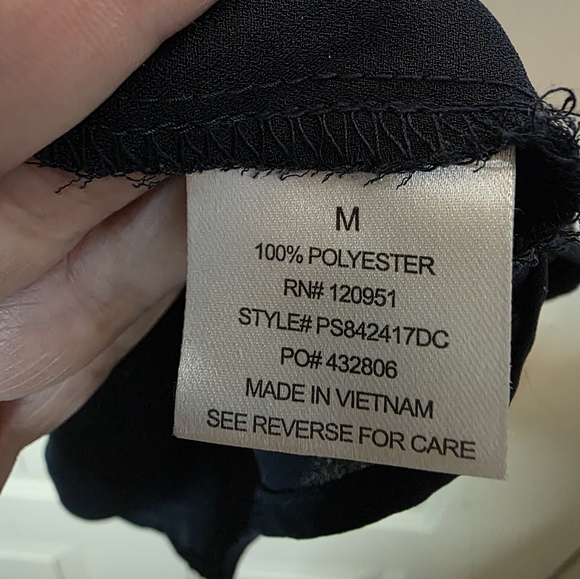 Pink Rose Navy‎ Blue Lightweight Blouse Size Medium - Picture 3 of 5